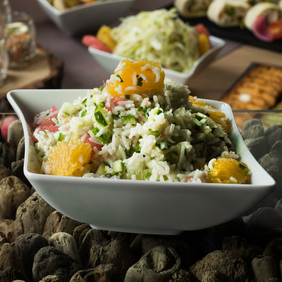 Salade de riz aux agrumes et concombre