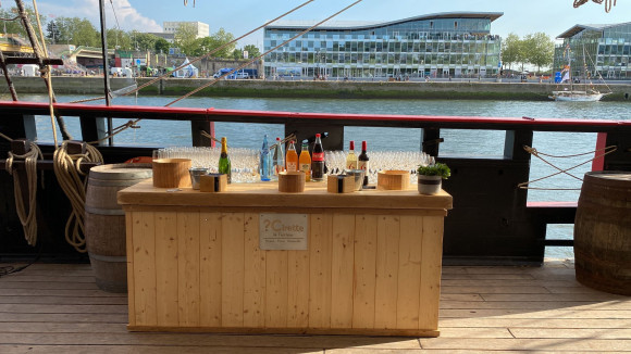Location Buffet bois de 2m