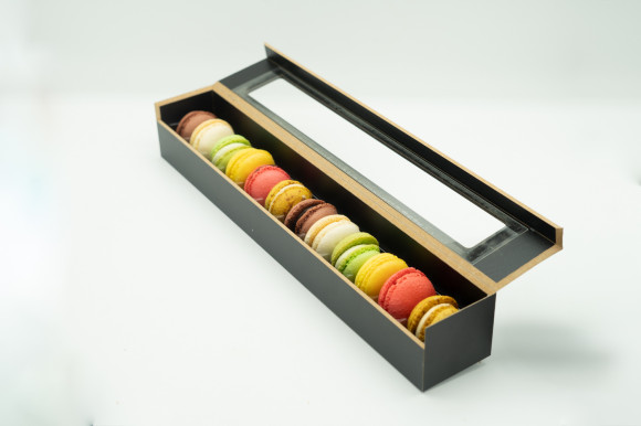 Plumier 12 macarons