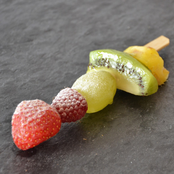 Maxi brochette de fruits frais